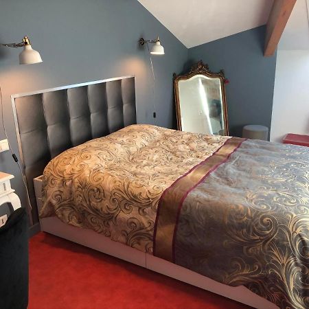 A Pors Haor Bed & Breakfast โครซง ภายนอก รูปภาพ